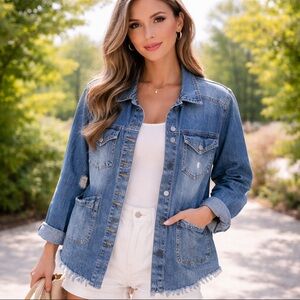 ONE 5 ONE Distressed Medium Wash Button Down Denim Jacket Women’s Sz L